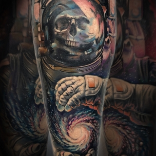 Космонавт